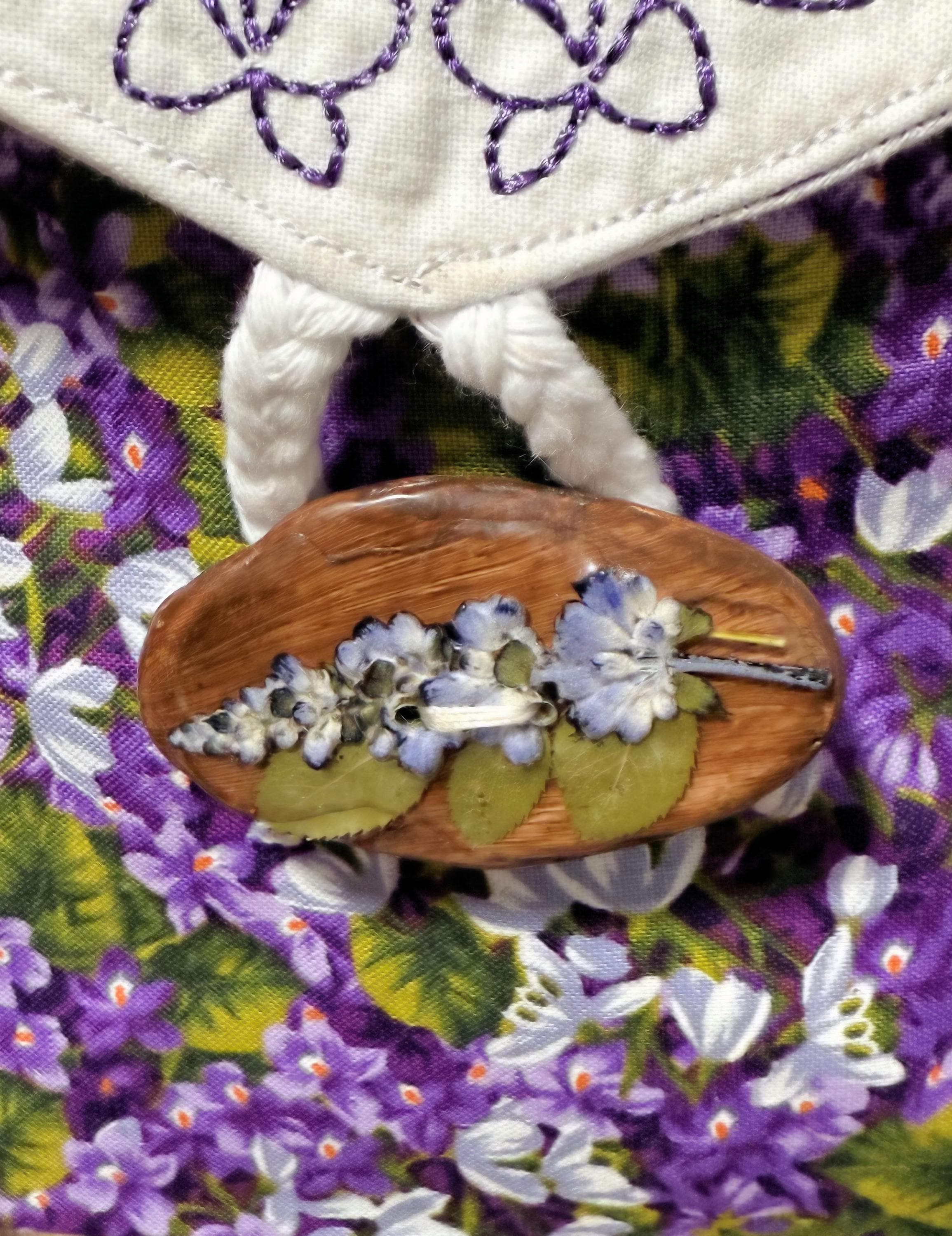 Handmade Embroidered Crossbody Bag – Fully Lined Purse with Original Embroidery, Pockets & Handmade Accents - Thumbnail 6