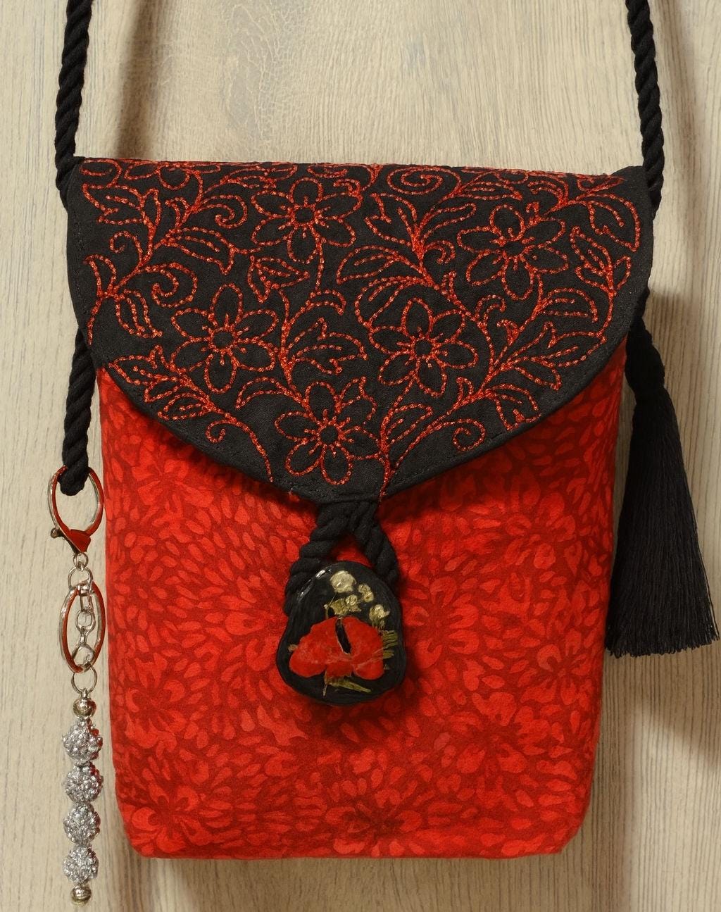 Handmade Embroidered Crossbody Bag – Fully Lined Purse with Original Embroidery, Pockets & Handmade Accents - Thumbnail 2