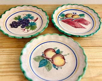 Vintage Italian Handmade Ceramic Hand Painted Decorative Plates