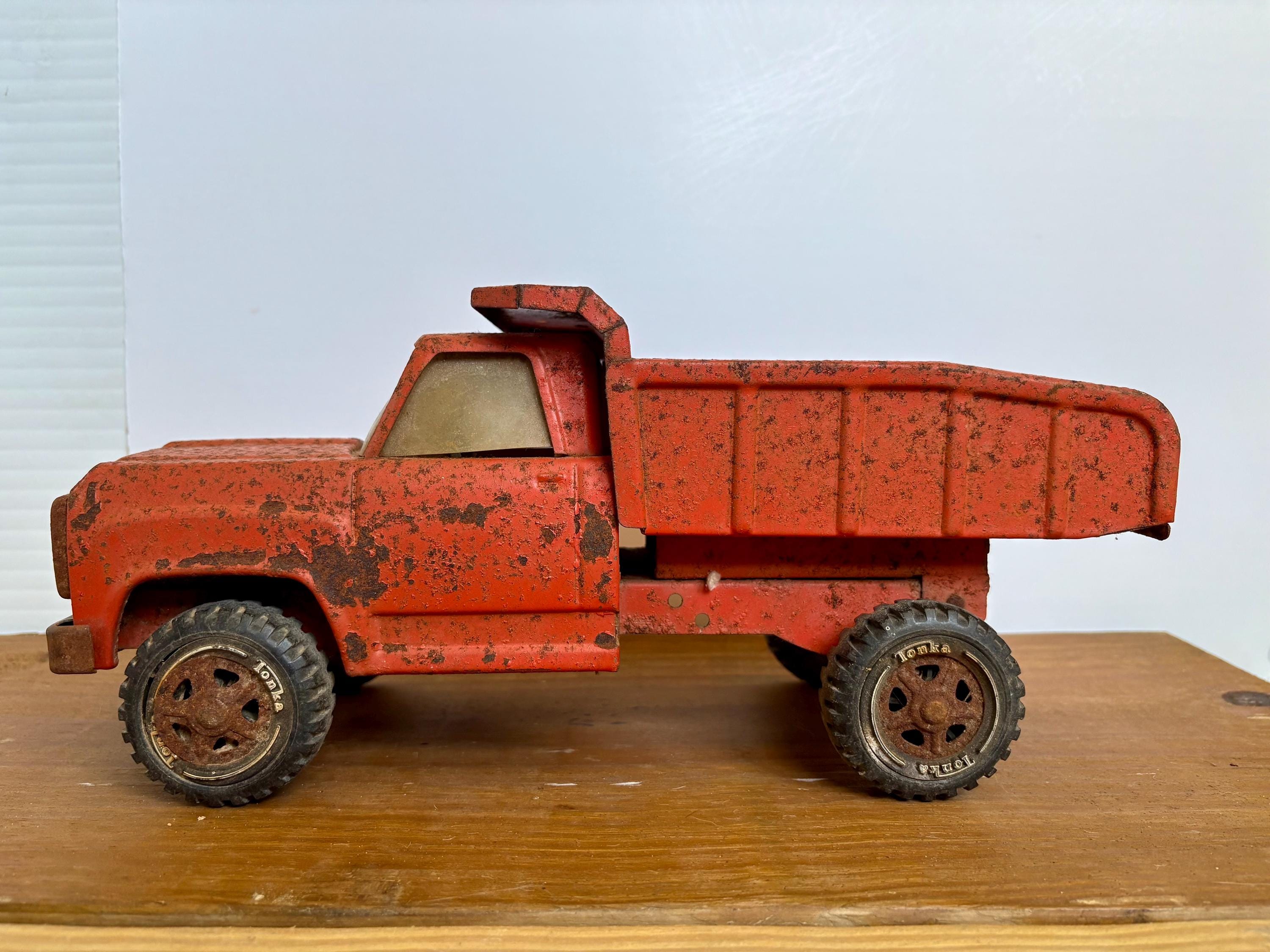Tonka trucks vintage - Etsy 日本