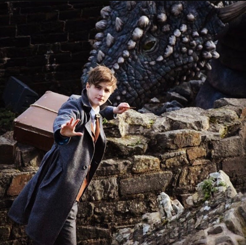 Newt Scamander handmade costume from Fantastic Beasts second movie crimes of Grindelwald hogwarts wizard magizoologist