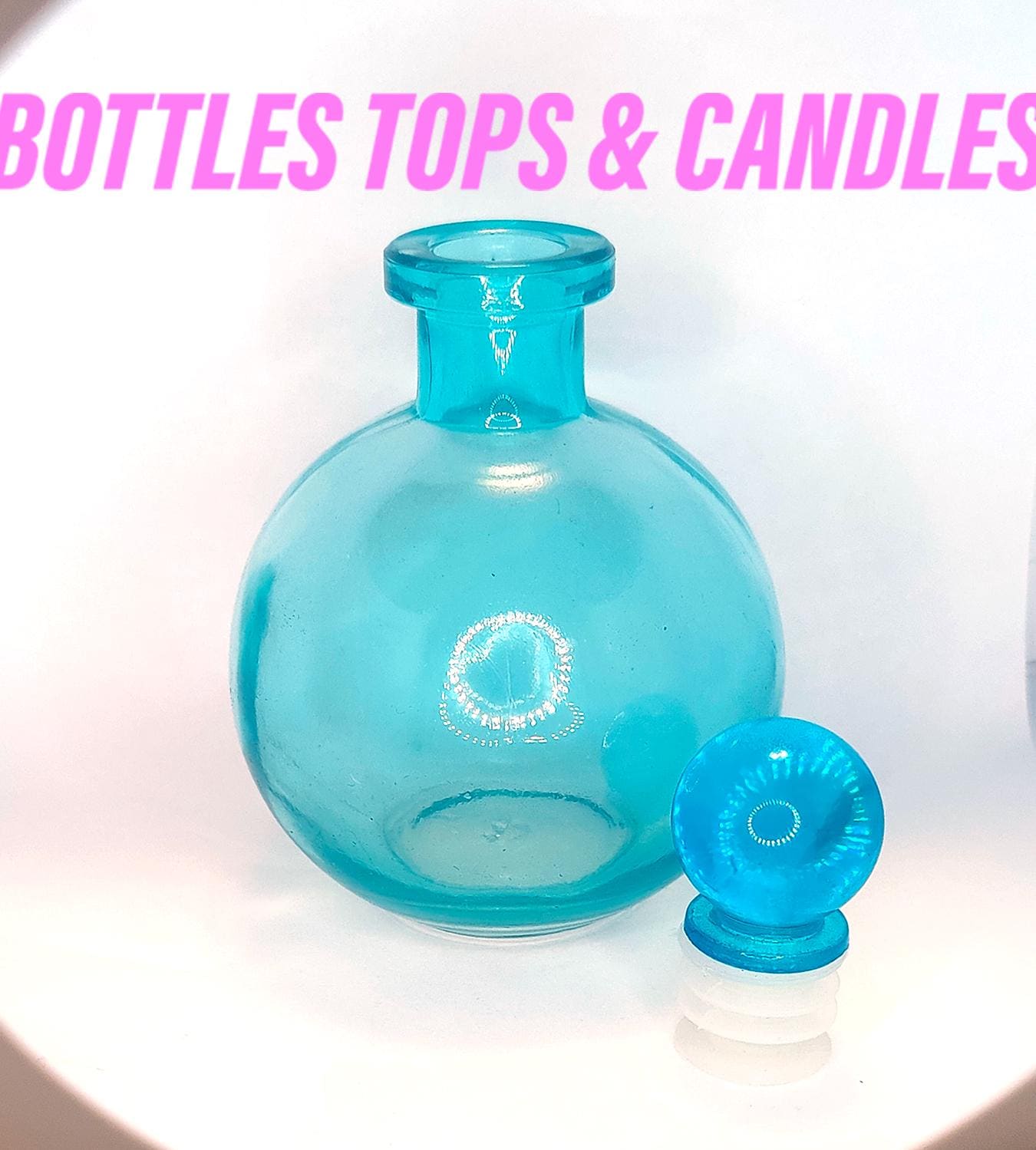 クラフトや収納に使えるライトブルーの丸型ガラス瓶 - Etsy 日本