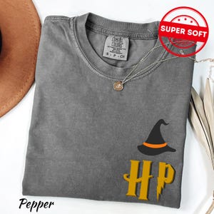 Harry Magical Shirt | Universal Studios T-Shirt | Fantasie Welt T-Shirt | Hexenschloss Shirt | Zauberhaftes Schulshirt | Universal Studios T-Shirt