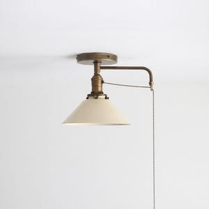 Ceiling  Light, Flush Mount Ceiling Light, Ceiling Light with Pull Chain,  UL Listed, No.S7026-13