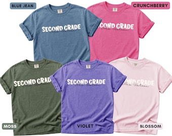 Camiseta Comfort Colors para maestra de segundo grado, camiseta para maestra de segundo grado, camiseta personalizada con nombre para la vuelta al cole, regalo personalizado para maestra, Sra. Maestra
