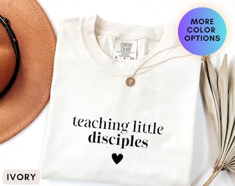 Camiseta para enseñar a pequeños discípulos, camiseta para profesor cristiano, regalo para profesores de fe, linda camiseta minimalista para profesor de escuela dominical.