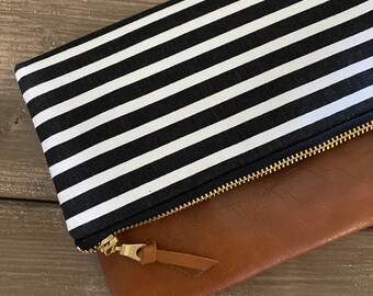 Foldover Clutch, Vegan Leather Clutch Bag, Modern Black Clutch Purse, Gift for friend, Holiday gift for her, Gift for her