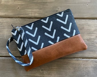 Wristlet Wallet, Wristlet Purse, iPhone Wallet, Vegan Leather Purse, Cellphone Wristlet, Large Zipper Pouch, Boho, Gift For Her