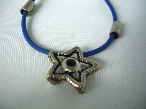 Vintage Star pendant Necklace- Gothic style - Met… - image 1
