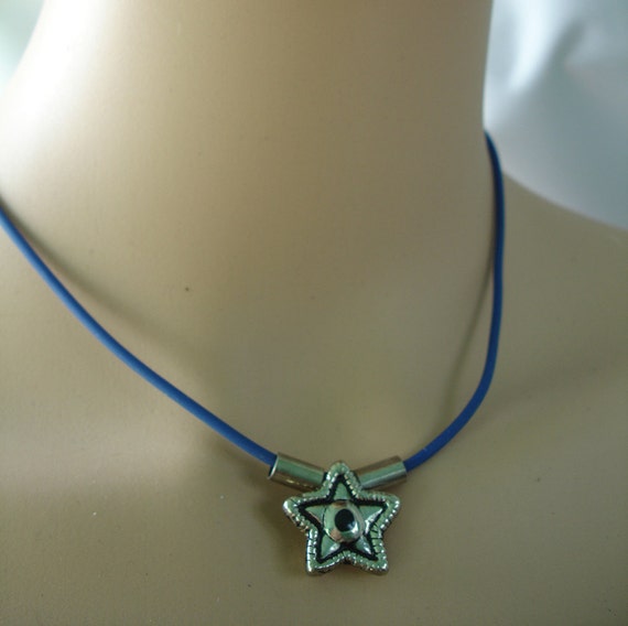 Vintage Star pendant Necklace- Gothic style - Met… - image 5