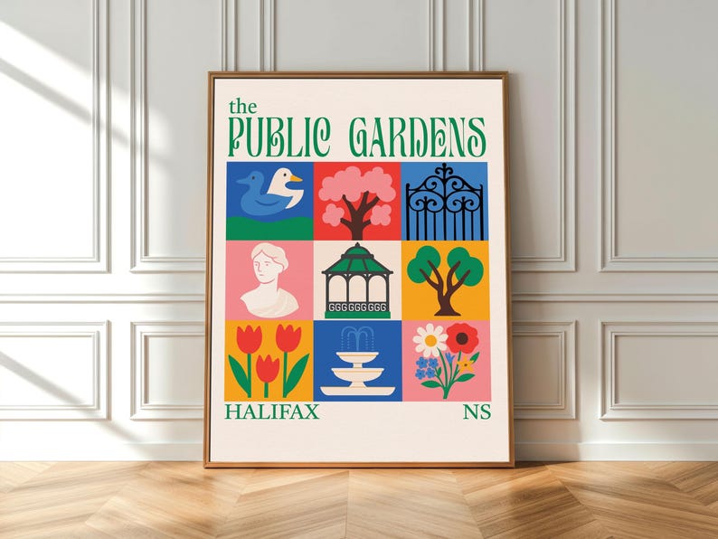 Op de afbeelding: Een ingelijste kunstdruk met een kleurrijke illustratie van de Halifax Public Gardens. Het ontwerp omvat een eend, een boom, een poort, een buste, een prieel, tulpen, een fontein en bloemen. De tekst "the PUBLIC GARDENS HALIFAX NS" staat boven en onder.