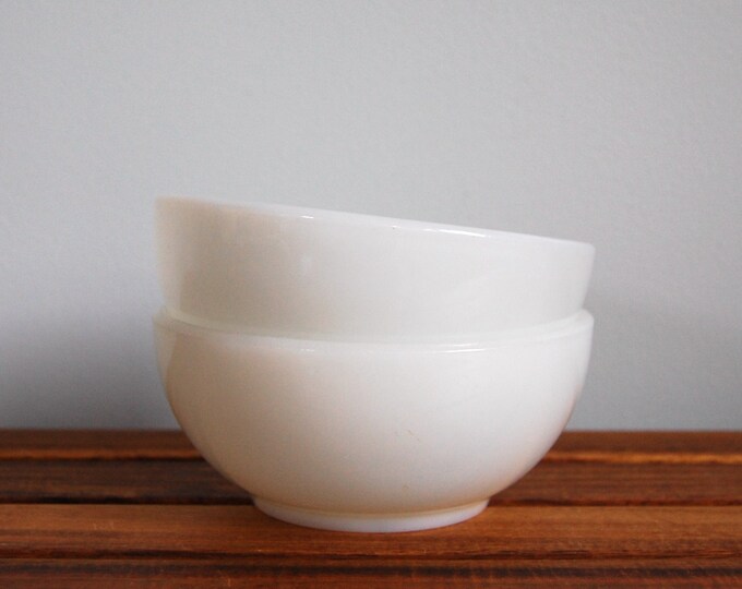 Pair Milk Glass Cereal Bowls Etsy