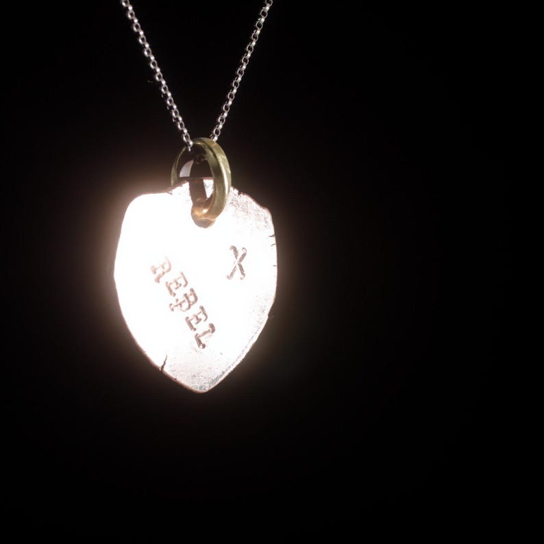 REPEL / REBEL - Lucky Amulet Charm Protection Ward Talisman Shibuichi Wordnerd Punk Goth Loot bild 4