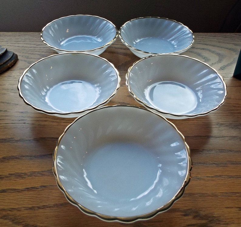 Vintage Anchor Hocking ClassicRachael design~Set of 5 Fruit Bowls with 22Kt Gold Trim