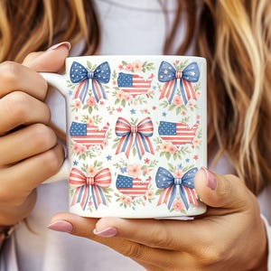 4. Juli Tassenverpackung für Sublimationstassen, USA-Flagge Blumenbögen Clipart für Tassen, Patriotische Tasse PNG für Tasse, Tassenverpackung zum Unabhängigkeitstag, Happy 4th