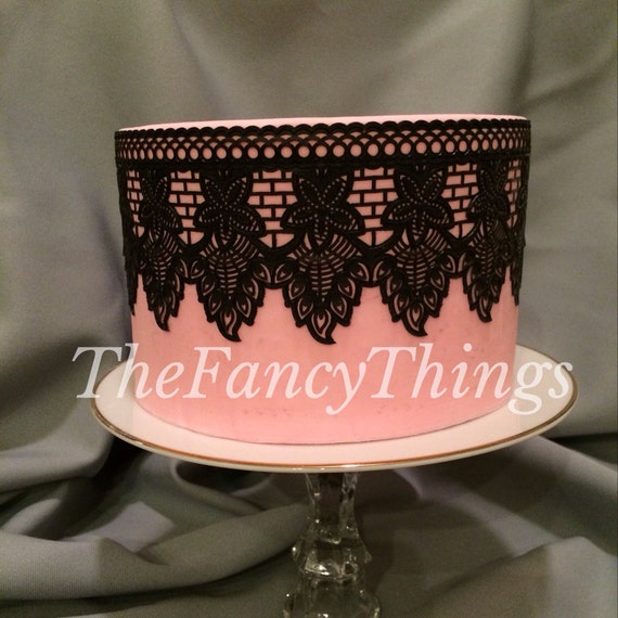 Edible Cake Lace Royal Regal Style Decorative Border for Wedding Cakes