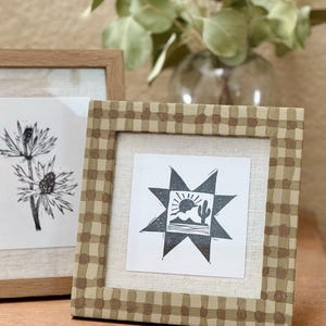 Stampa linoleografica "Desert Quilt" – Arte di cactus pressata a mano in inchiostro nero, senza cornice