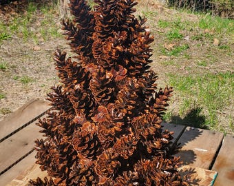 Árbol de piñas hecho a mano, decoración rústica de bosque, recubierto de poliuretano.