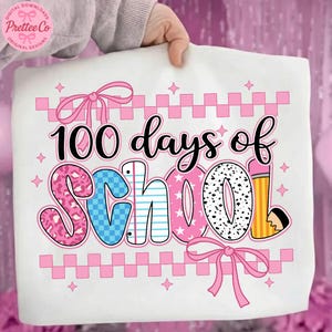 100 Dias de Aula PNG, Laço Coquette PNG, Meninas no 100º Dia de Aula PNG, Desenho Preppy PNG, Professora PNG, Aluna PNG, Download Digital