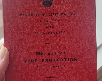 Chemin de fer Canadien Pacifique vintage des années 1960, manuel de protection contre l'incendie, parties I et II, bon état, CP Hotel et Crystal Garden Victoria BC