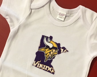 Sports Onesie - Vikingos, Gemelos, Salvajes, Gophers, Packers, Badgers...