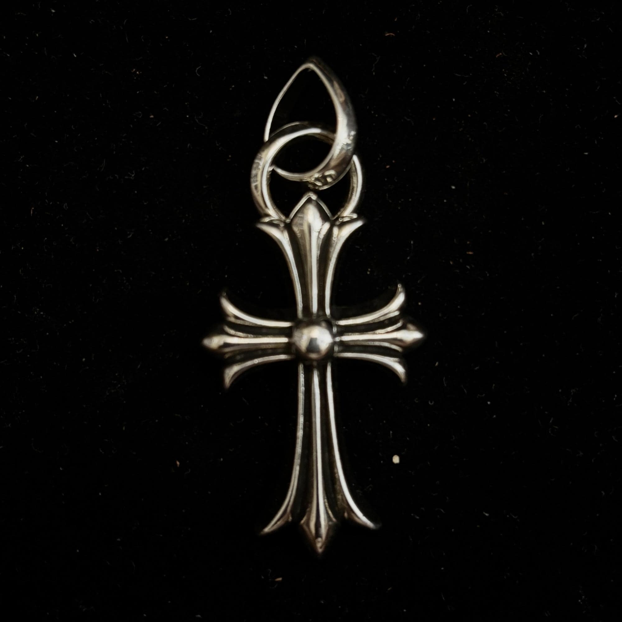 ★送料込！【Chrome Hearts】Silichrome CH Cross Pendant Chrome Hearts Silichrome CH Cross Pendant White 2022/2023 | eBay