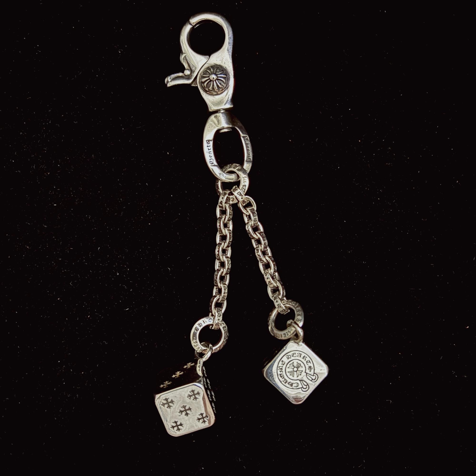 Ch Gothic Style Y2k Punk Aged Dice Keychain, Paper Chain
