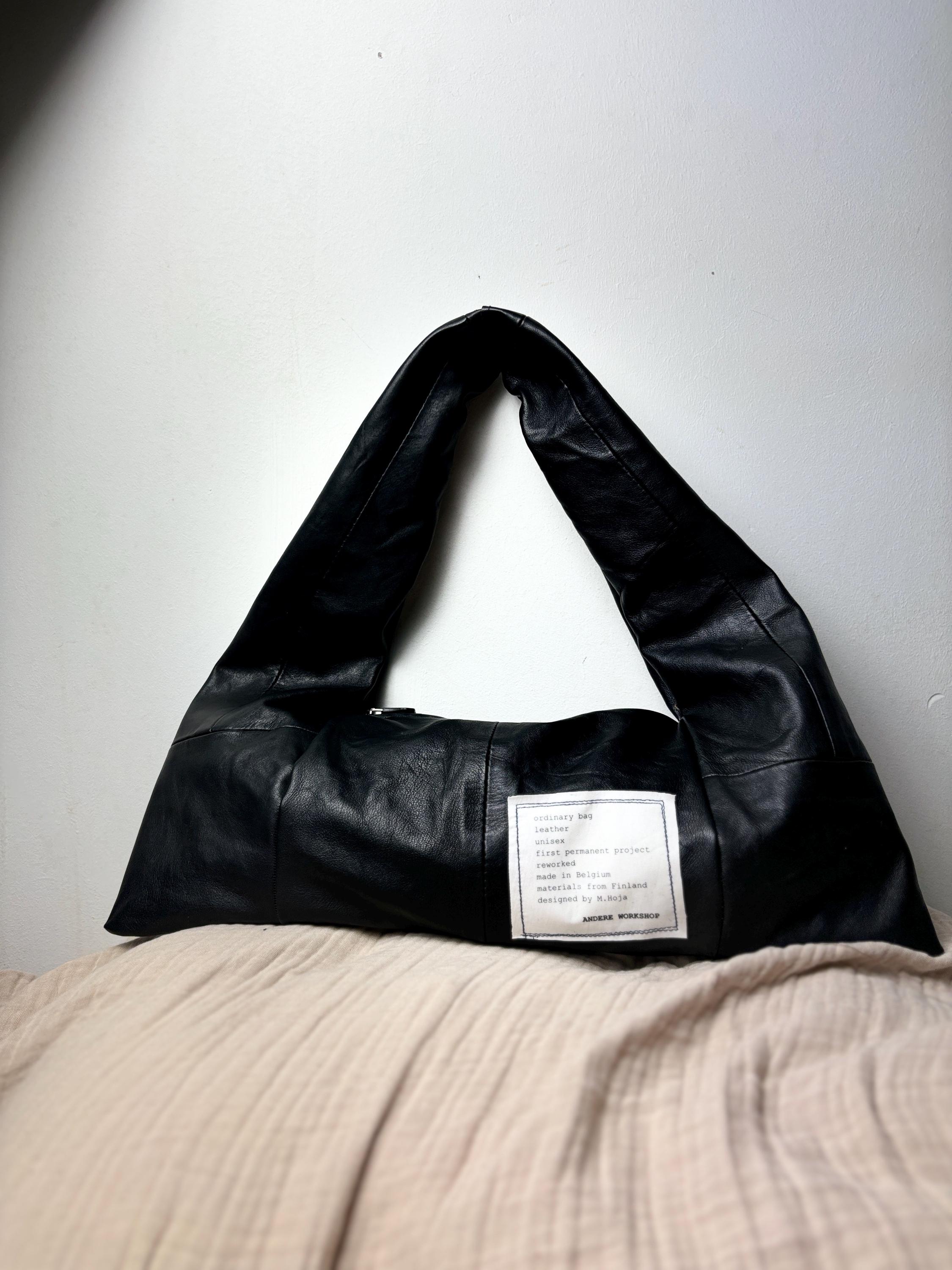 Hobo bag tote shoulder leather upcycled rework shopper tote hand pink black pockets zipper