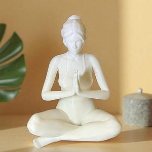 White 3D Printed Yoga Woman Statue – Namaste Pose Meditation Decor