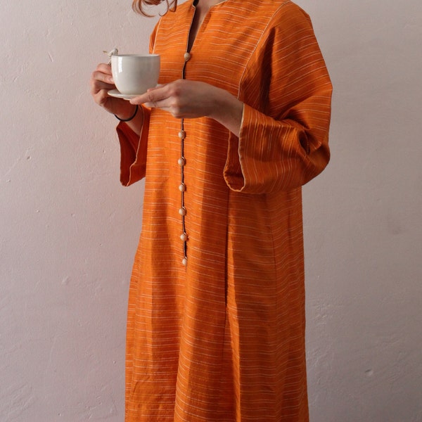 Jim Thompson 1960s/1970s Thai Silk orange house coat/ robe