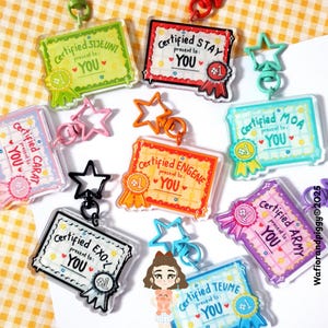 KPOP Certified Fandom Keychain Seventeen, Bts, Nct, Treasure, Exo, Txt, Enhypen, Stray kids