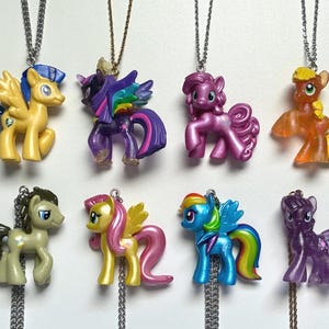 MLP Necklace My Little Pony Twilight Sparkle Pinkie Pie Fluttershy Rainbow Dash Applejack Horse Unicorn Alicorn Pegasus Glitter Metallic