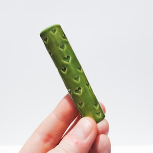 DISCOUNTED Ceramic Pipe Many Hitter Larger Stamped Hearts Pattern Green Gloss on Porcelain
