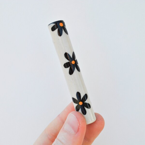 Chillum Ceramic Pipe One Hitter Black Daisy Flowers on White Porcelain