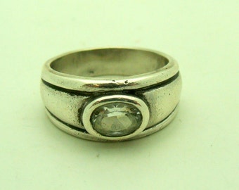 Costume Ring With Stone