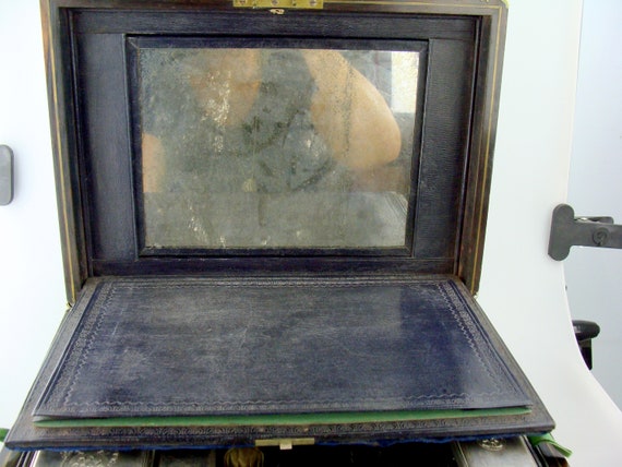 Antique Victorian Mens Vanity Dressing Case w/ Si… - image 4