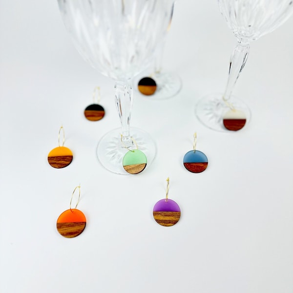 Resin Wood Disc Wine Glass Charm Set - Hostess Gift - Wine Lover Present - Circles on Gold Rings - Wood Disks - Rosé All Day - Sip Happens