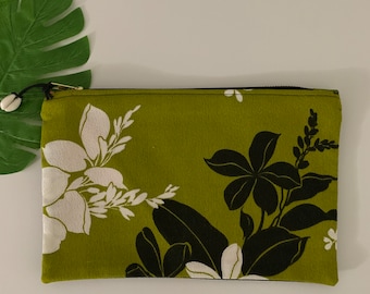 Handmade in Hawaii // Clutch // Vintage Hawaiian Green // 022