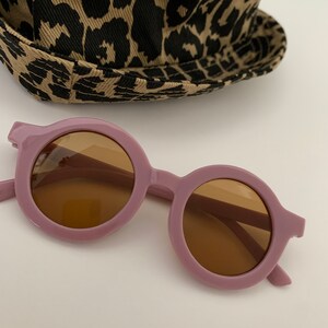 Child Sunglasses // Retro // Sunnies // Shades // Trendy // Mauve