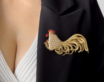 Vintage 3D Chicken Brooch: Handmade Copper Relief Animal Pin