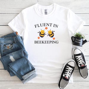 Vloeiend in bijenteelt T-shirt, bijenteelttop, imkercadeau, cadeau voor imker, bijenshirt, imker, imkertop, bijenteelt