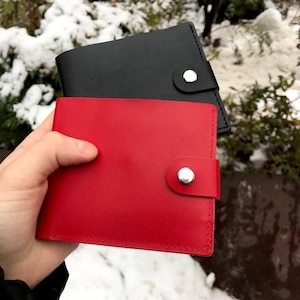 Bonita cartera unisex de cuero, con monedero y billetes en negro y rojo, billetera plegable de calidad para hombre y mujer, un gran regalo para él o ella.