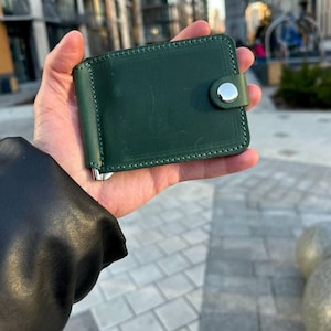 Billetera de cuero con clip para billetes hecha a mano para hombre, ideal como regalo para el Día del Padre, color verde.
