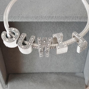 Dije de la letra A a la Z compatible con pulseras Pandora, colgante de collar, joyería de moda hecha a mano, regalo para ella, joyería de plata 925 para mujer, dije europeo