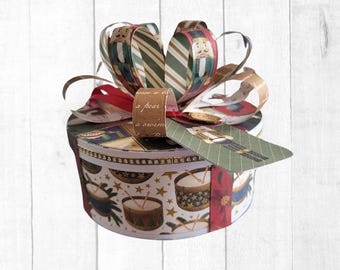 Christmas Gift Box – Handmade Chocolate Box, Perfect Festive Gift for Family, Friends or Colleagues