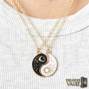 A set of two Yin Yang necklaces, symbolising best friendship (BFFs), ideal as gifts for both her and him