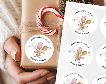 Etiquetas personalizadas para confeitaria | Etiquetas redondas "Assado com Amor" com nome | Presente para a cozinha, decoração de potes para doces caseiros e presentes de Natal