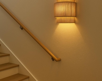 Handwoven Hemp Rope Wall Sconce – Boho Natural Rattan Wall Light Fixture for Bedroom, Living Room, Hallway or Bedside Accent Lighting