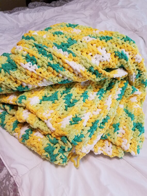Soft chunky yarn blanket..shadea of green yellow and white Etsy