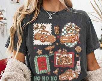 Lightning McQueen Mater Sally Doc Hudson Cars Lebkuchen Disney Weihnachtshemd, Mickey's Merry Christmas Party, Cars Familienurlaub